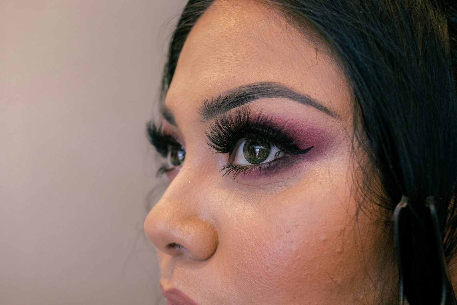 Augen schminken nach dem Entfernen von Wimpernextensions